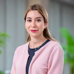 Cynthia Roukoz